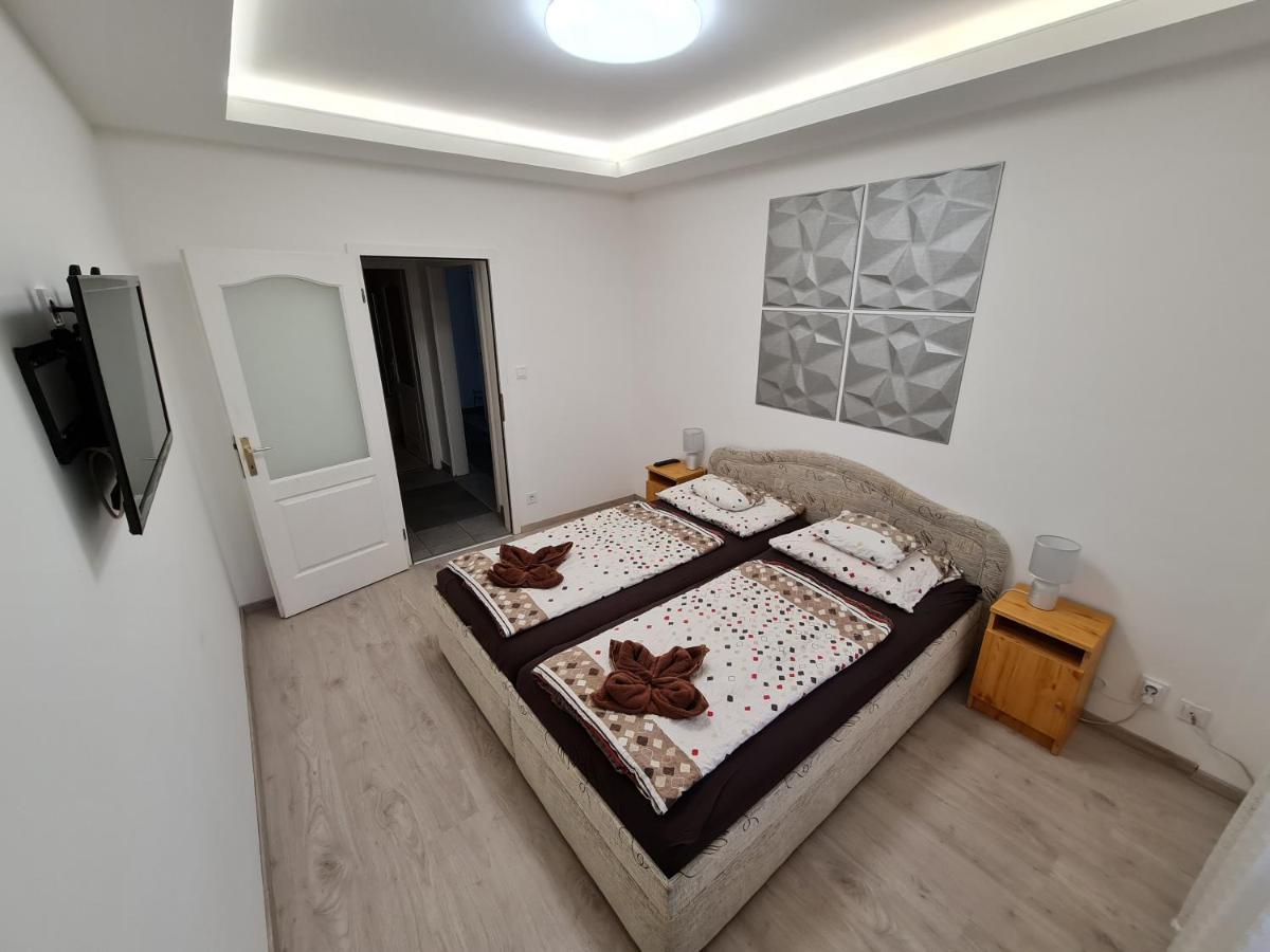 Fischer Apartman Hajduszoboszlo Exterior photo